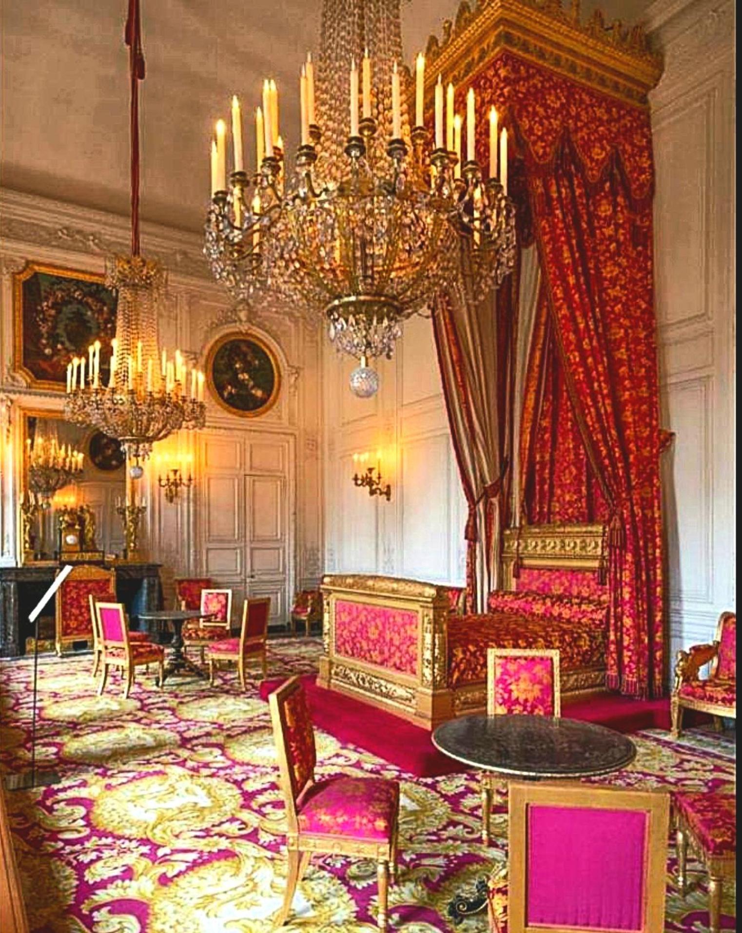 Empress Madani Palace Hotell Surrey Eksteriør bilde